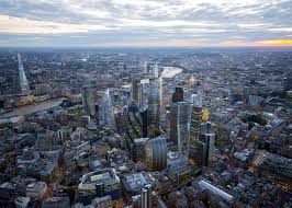 Los italianos  superan los rusos en inversión en propiedades en Londres
